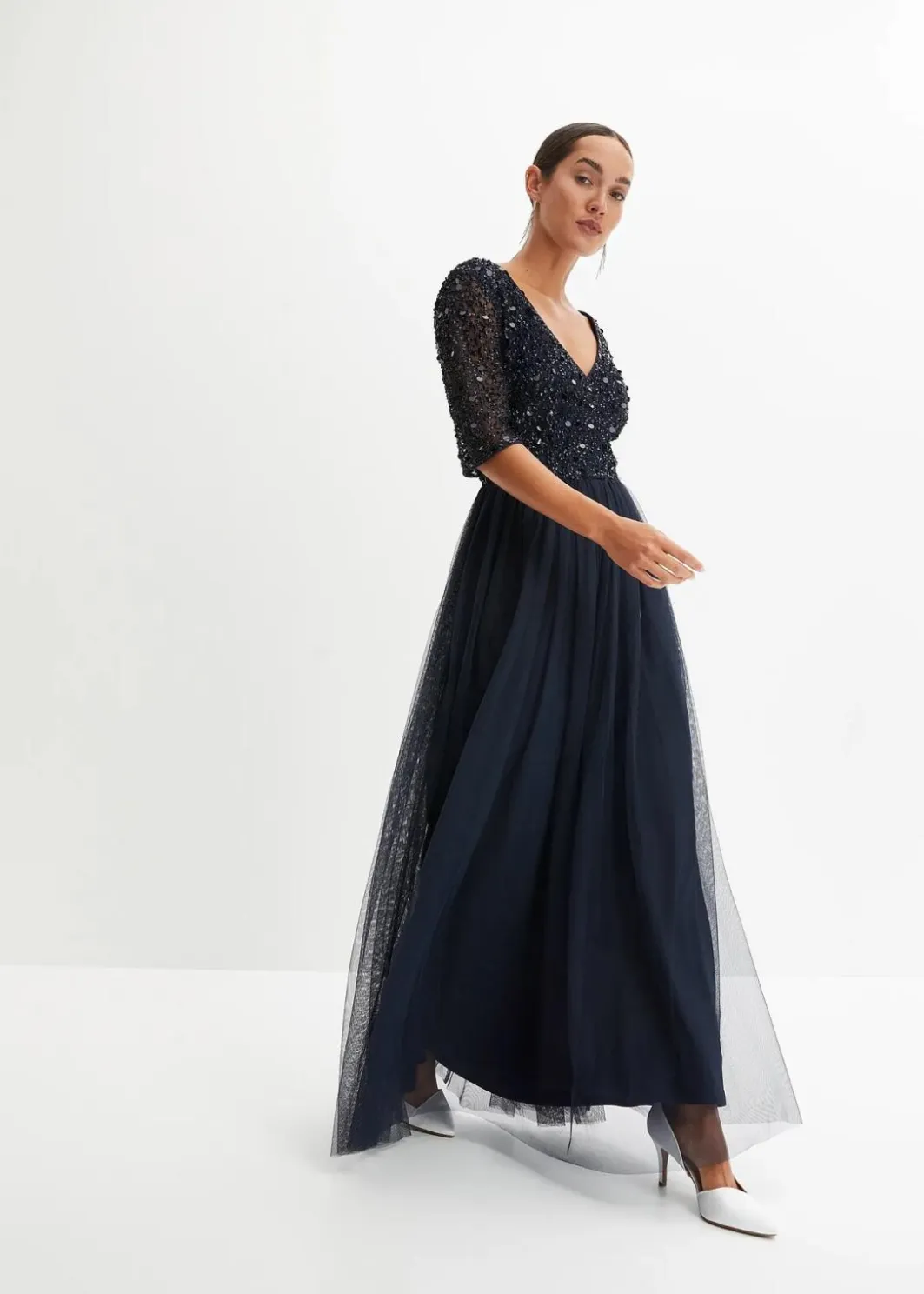 Damen bonprix Kleider|Festliche Mode|Abendkleid aus zartem Tüll mit Paillettenstickerei