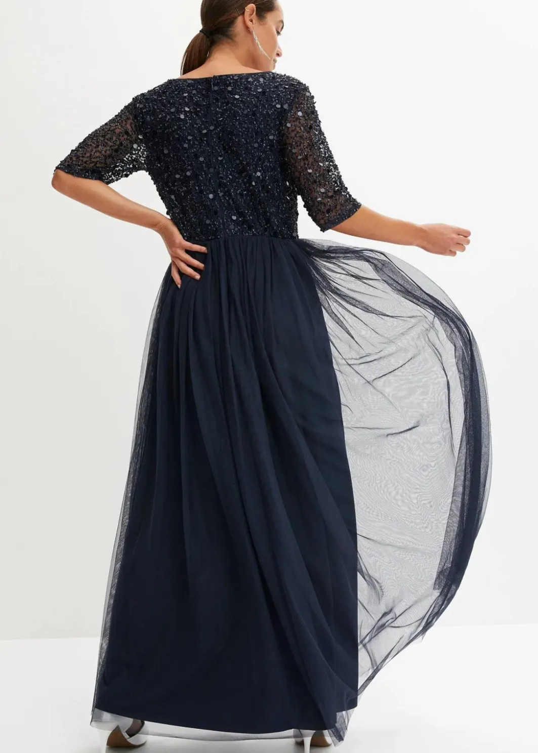 Damen bonprix Kleider|Festliche Mode|Abendkleid aus zartem Tüll mit Paillettenstickerei