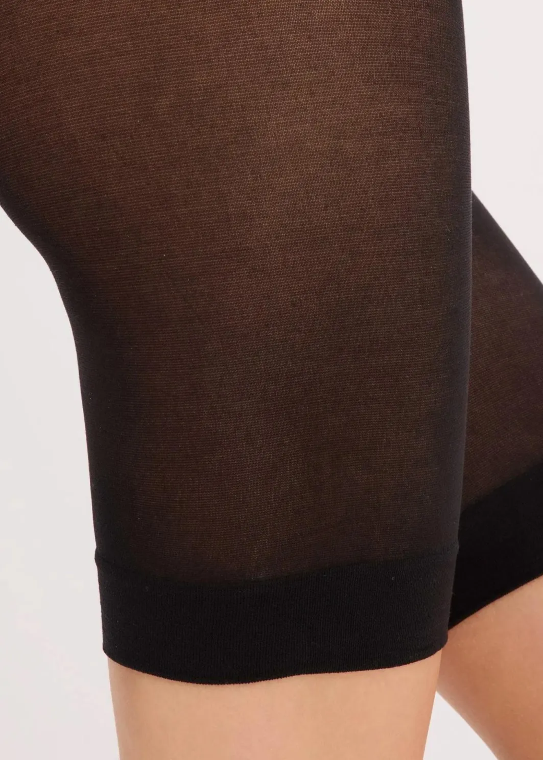 Damen bonprix Bekleidung·Kleider|Hosen|Anti-Scheuer Radler 50 DEN
