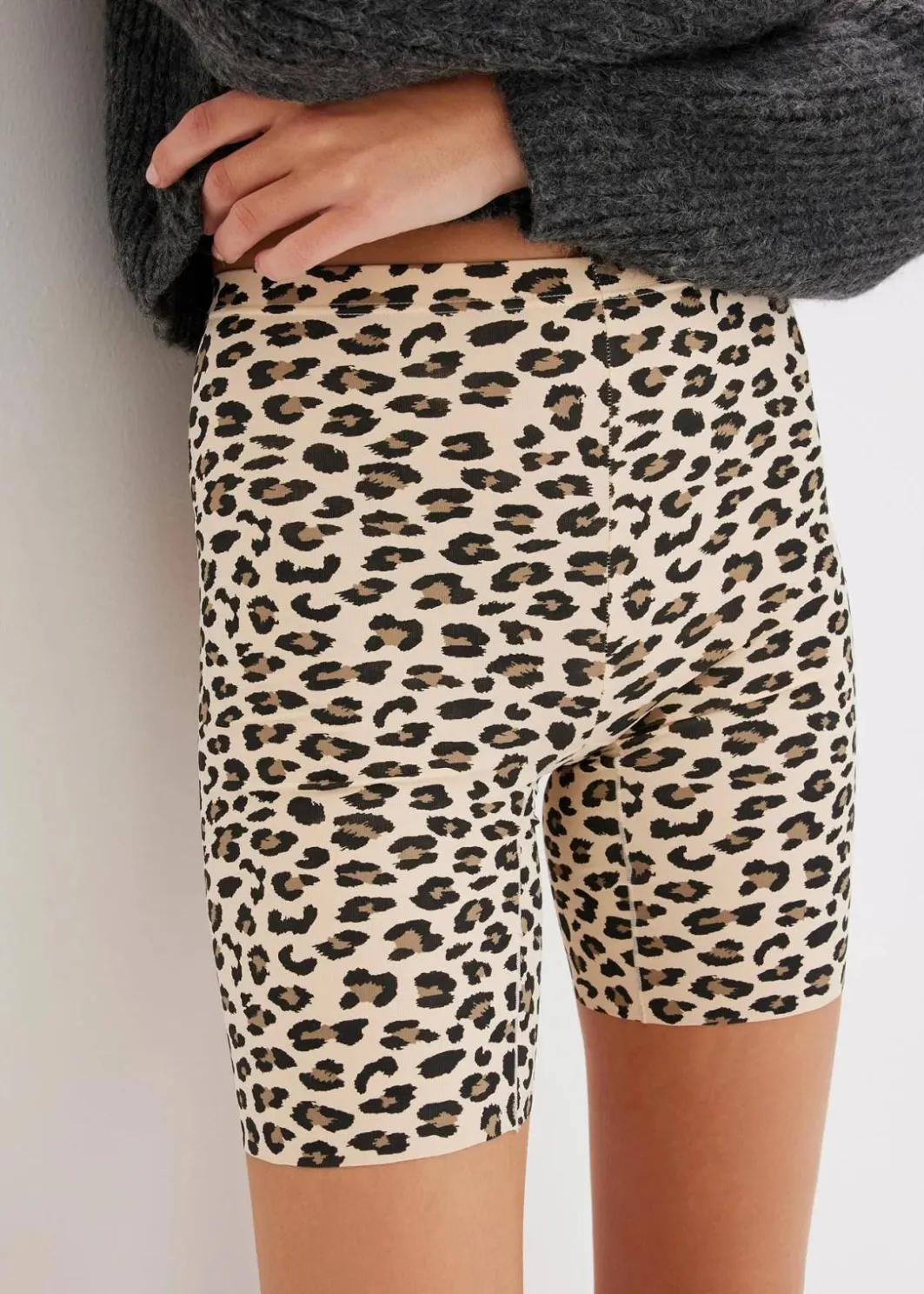 Damen bonprix Bekleidung·Kleider|Hosen|Anti-Scheuer Radler mit kühlendem Material