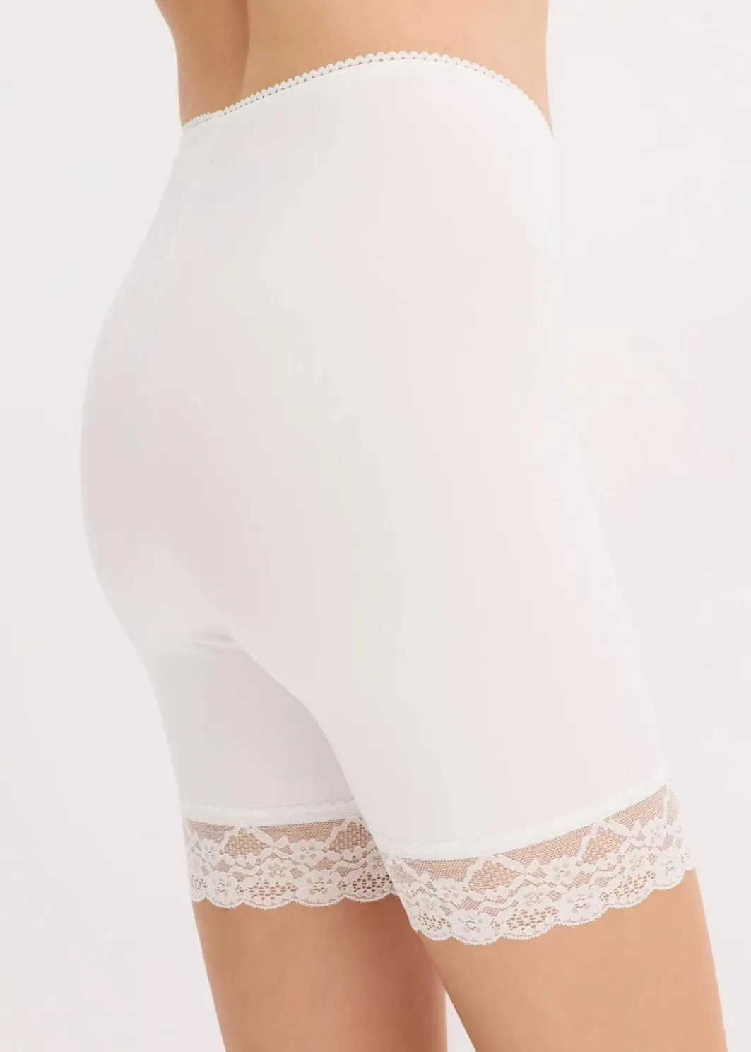 Damen bonprix Bekleidung·Kleider|Hosen|Anti-Scheuer Radler mit kühlendem Material