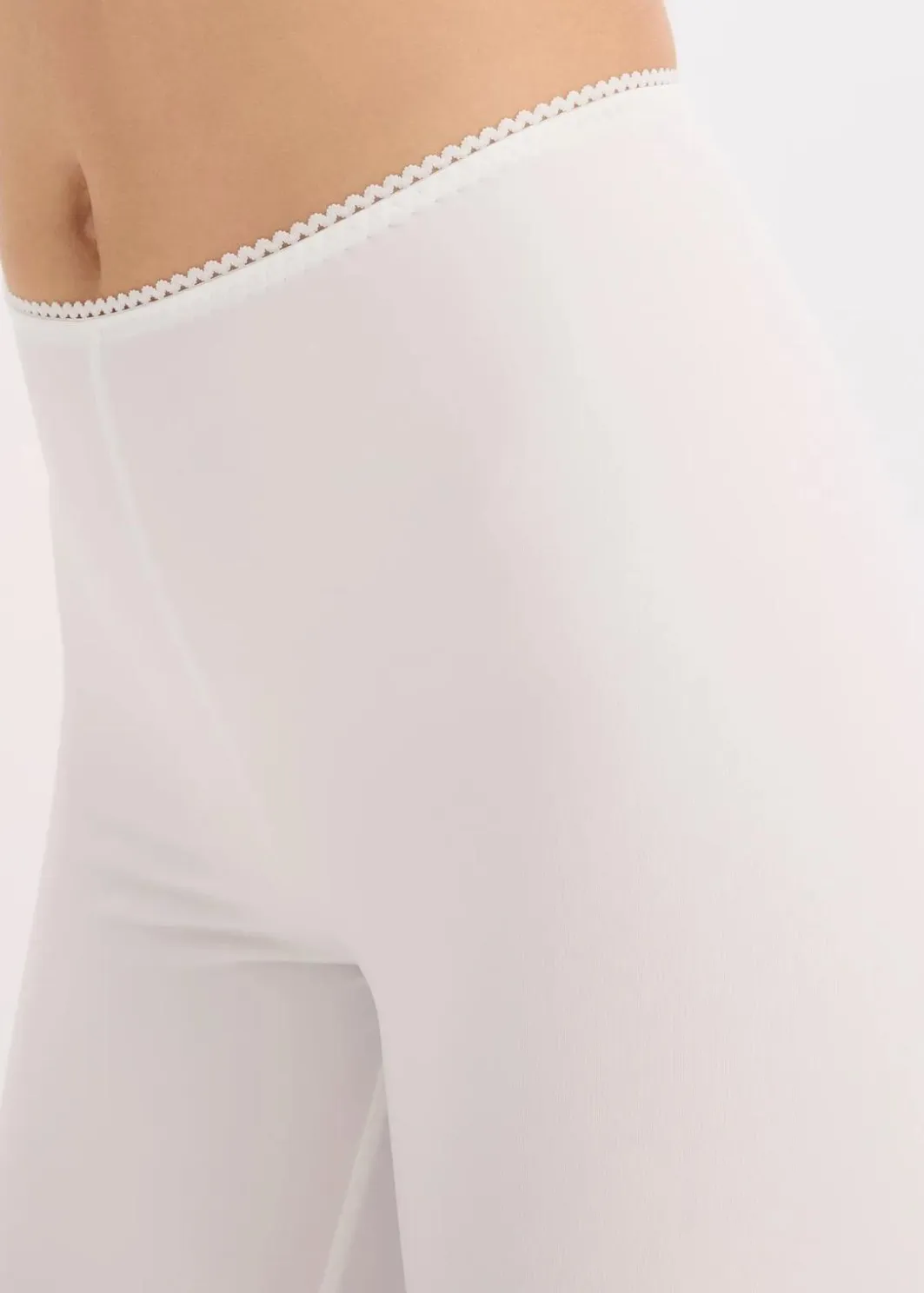 Damen bonprix Bekleidung·Kleider|Hosen|Anti-Scheuer Radler mit kühlendem Material