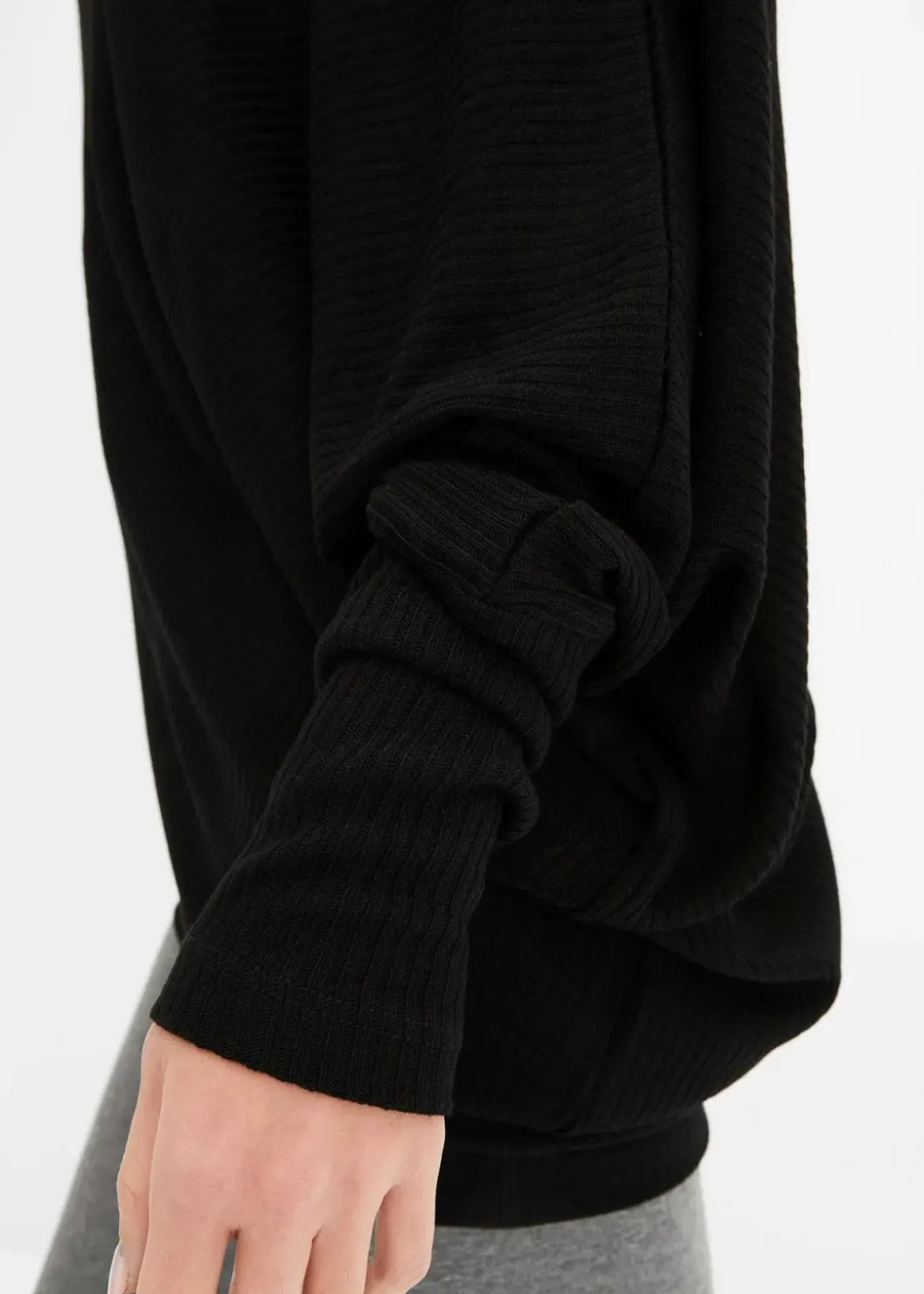 Damen bonprix Bekleidung·Umstandsmode|Bekleidung·Jeans|Asymmetrischer Oversize-Pullover