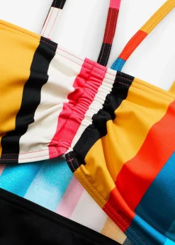 Badeanzug mit Cut-Out Damen Nachhaltigere Materialien|Badeanzüge