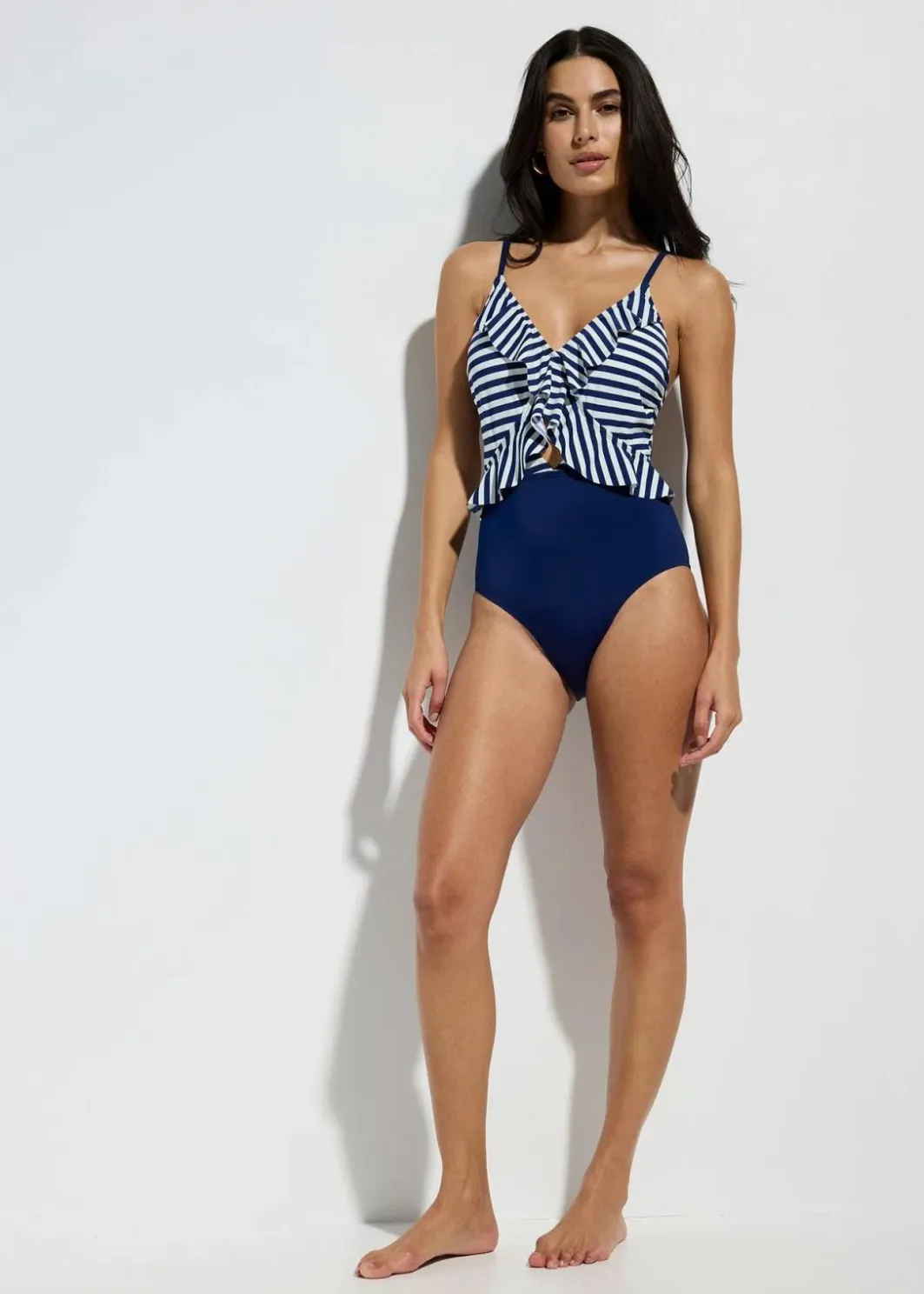 Damen bonprix Nachhaltigere Materialien|Badeanzüge|Badeanzug mit Volant