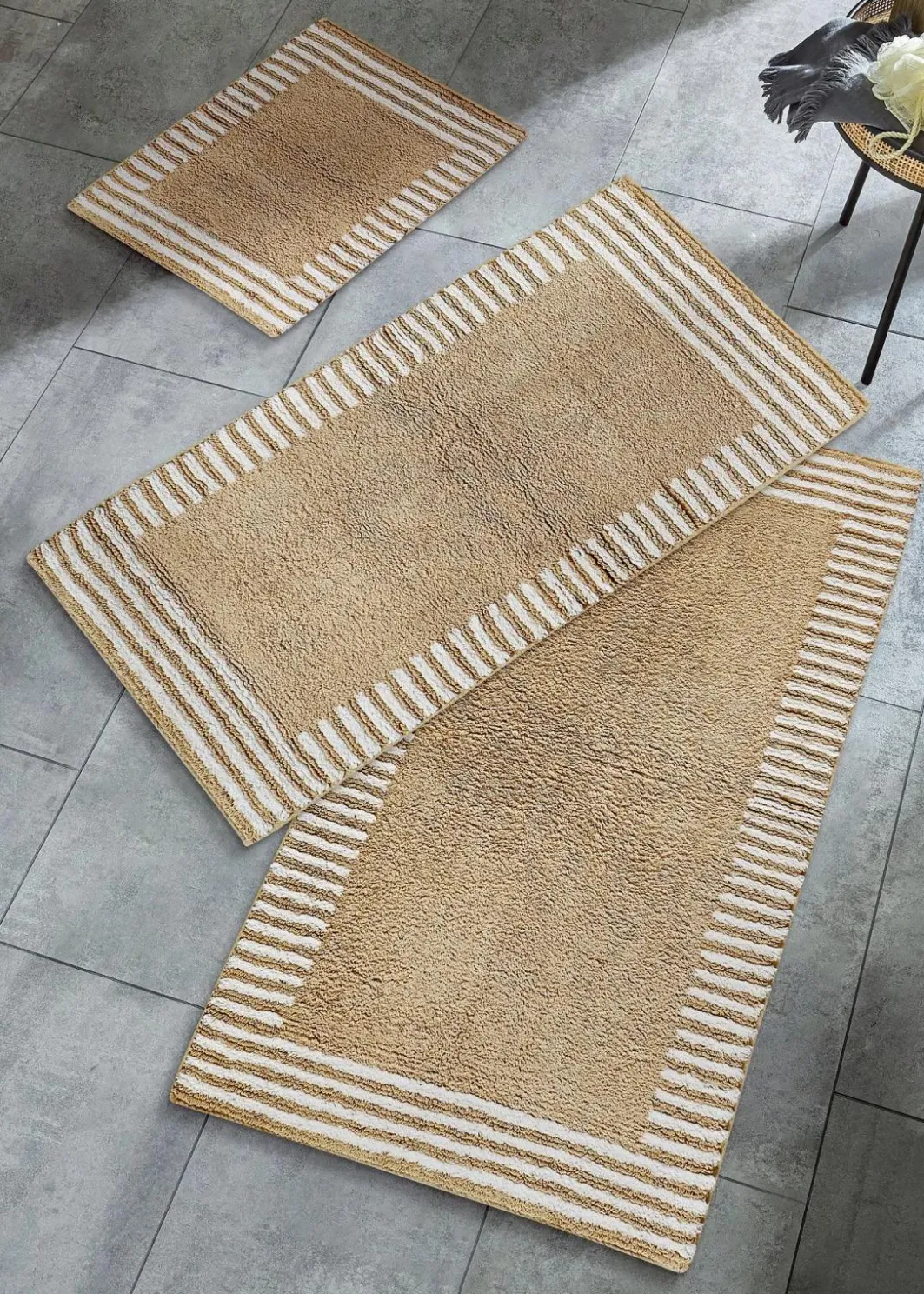 bonprix Badematten|Badematte mit minimalistischem Design