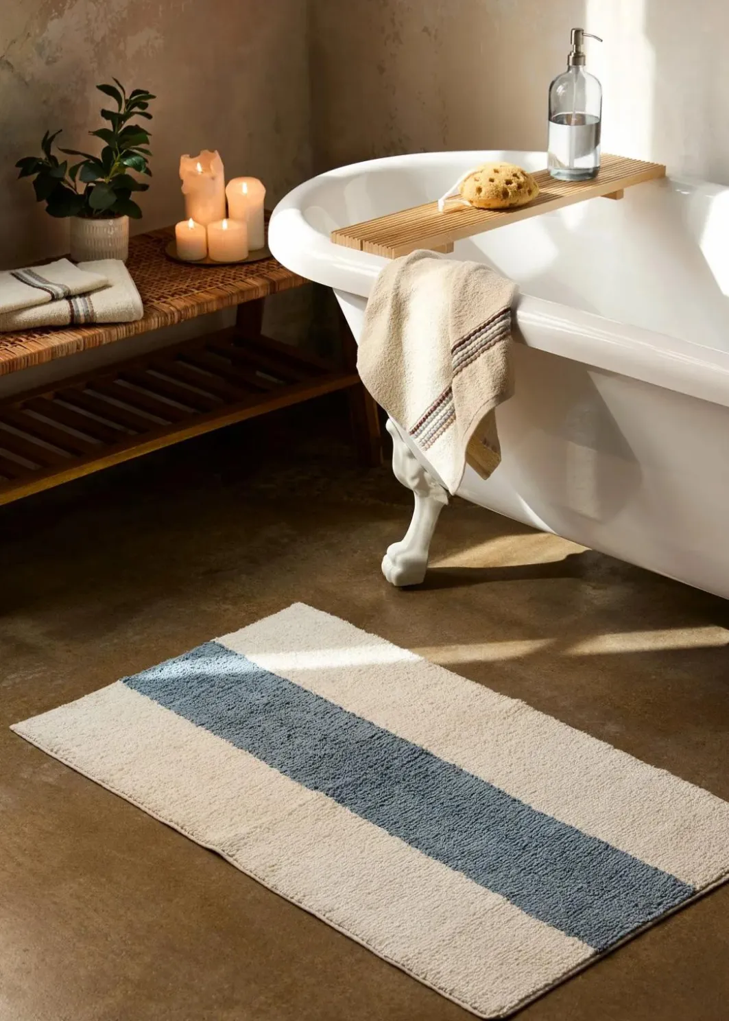 Discount Badematte mit Streifen- Design Badematten