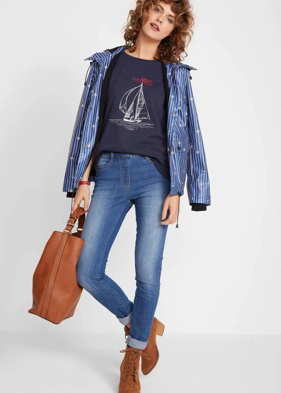 Sale Baumwoll T-Shirt mit Seitenschlitz und Druck Damen Nachhaltigere Materialien|Shirts & Tops