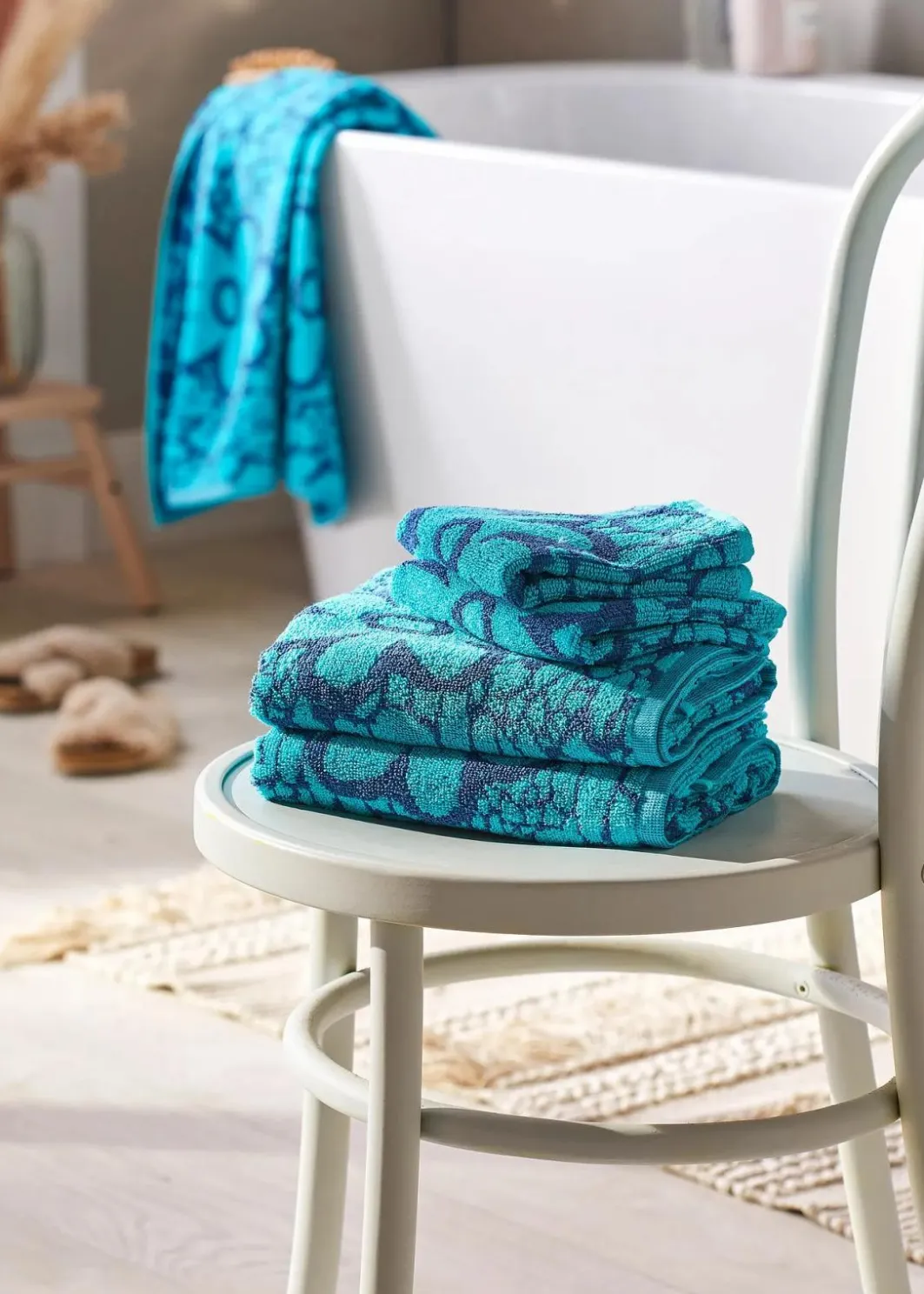 Online Baumwollhandtuch mit Jacquard-Blumen Design Handtücher
