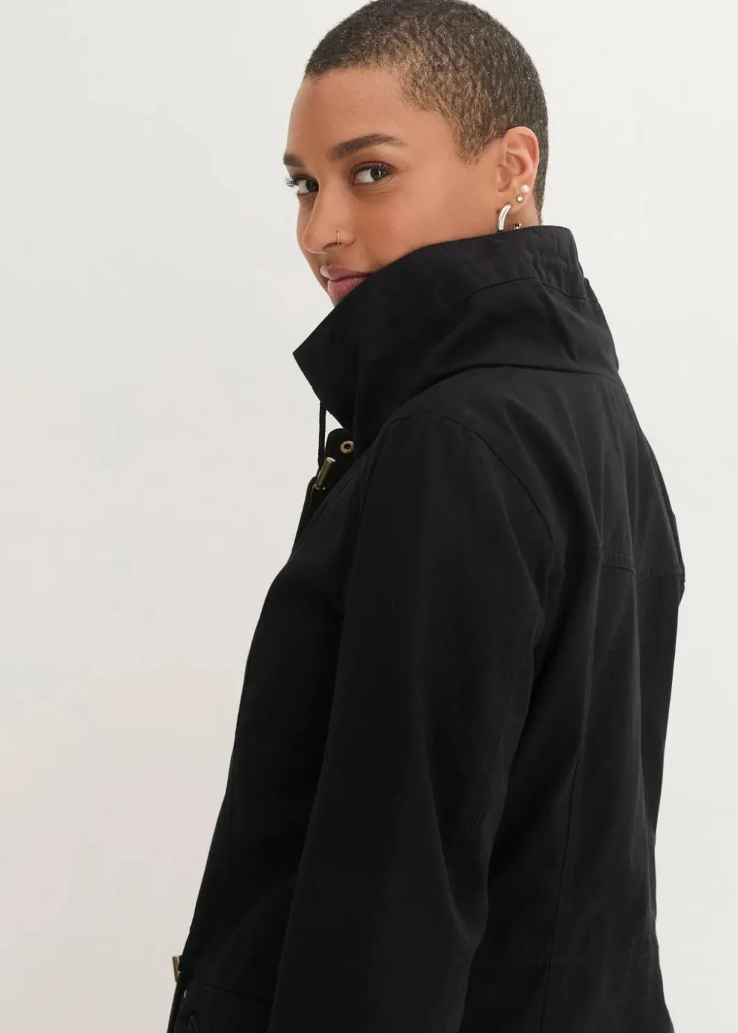 Damen bonprix Jacken & Mäntel|Bekleidung·Hosen|Baumwoll-Kurzparka mit Stehkragen, talliert