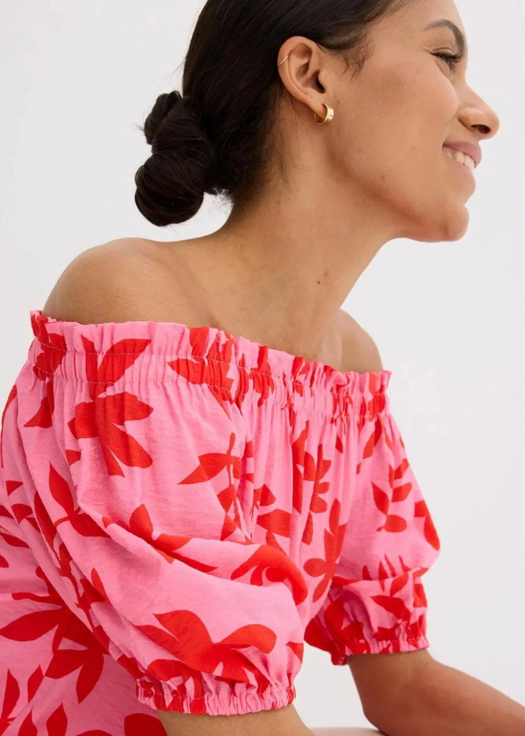 Damen bonprix Bekleidung·Jacken & Mäntel|Blusen & Tuniken|bedruckte Carmenbluse aus feinem Viskose-Mix