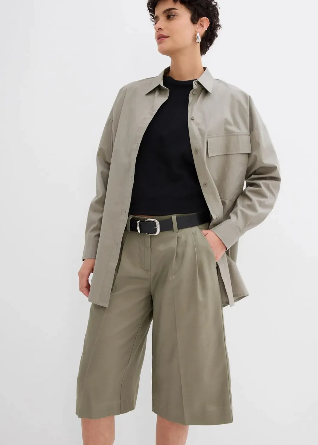 Best Bermuda aus fließendem Lyocell Damen Bekleidung·Outdoorbekleidung|Bekleidung·Kleider