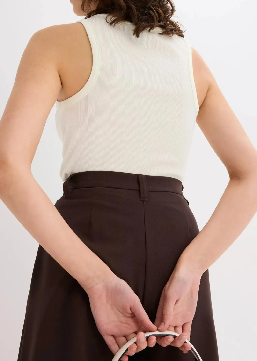 Outlet Bermuda Shorts mit Abnähern Damen Hosen|Shorts
