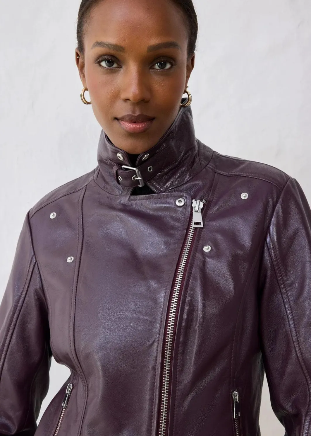 Hot Bikerjacke aus Nappaleder Damen Bekleidung·Hosen|Premium