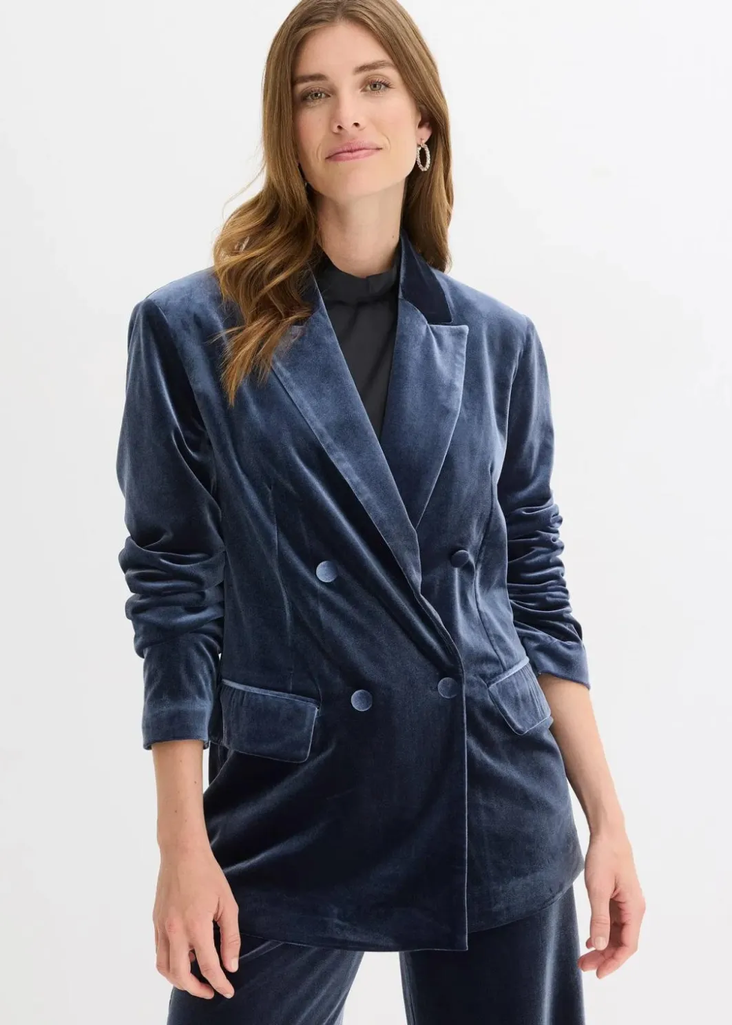 Outlet Blazer aus softem Samt Damen Blazer|Zweiteiler & Sets