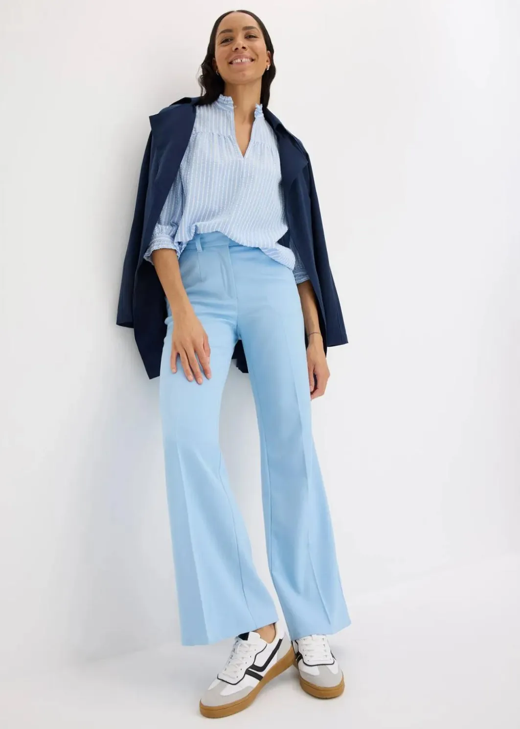 Outlet Bluse aus Baumwoll-Viskose Mix Damen Blusen & Tuniken