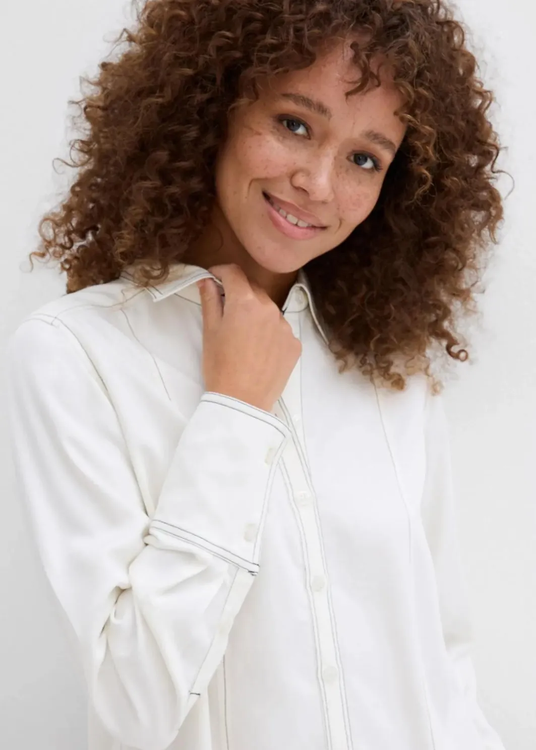 Damen bonprix Nachhaltigere Materialien|Bekleidung·Jacken & Mäntel|Bluse aus fließender Viskose