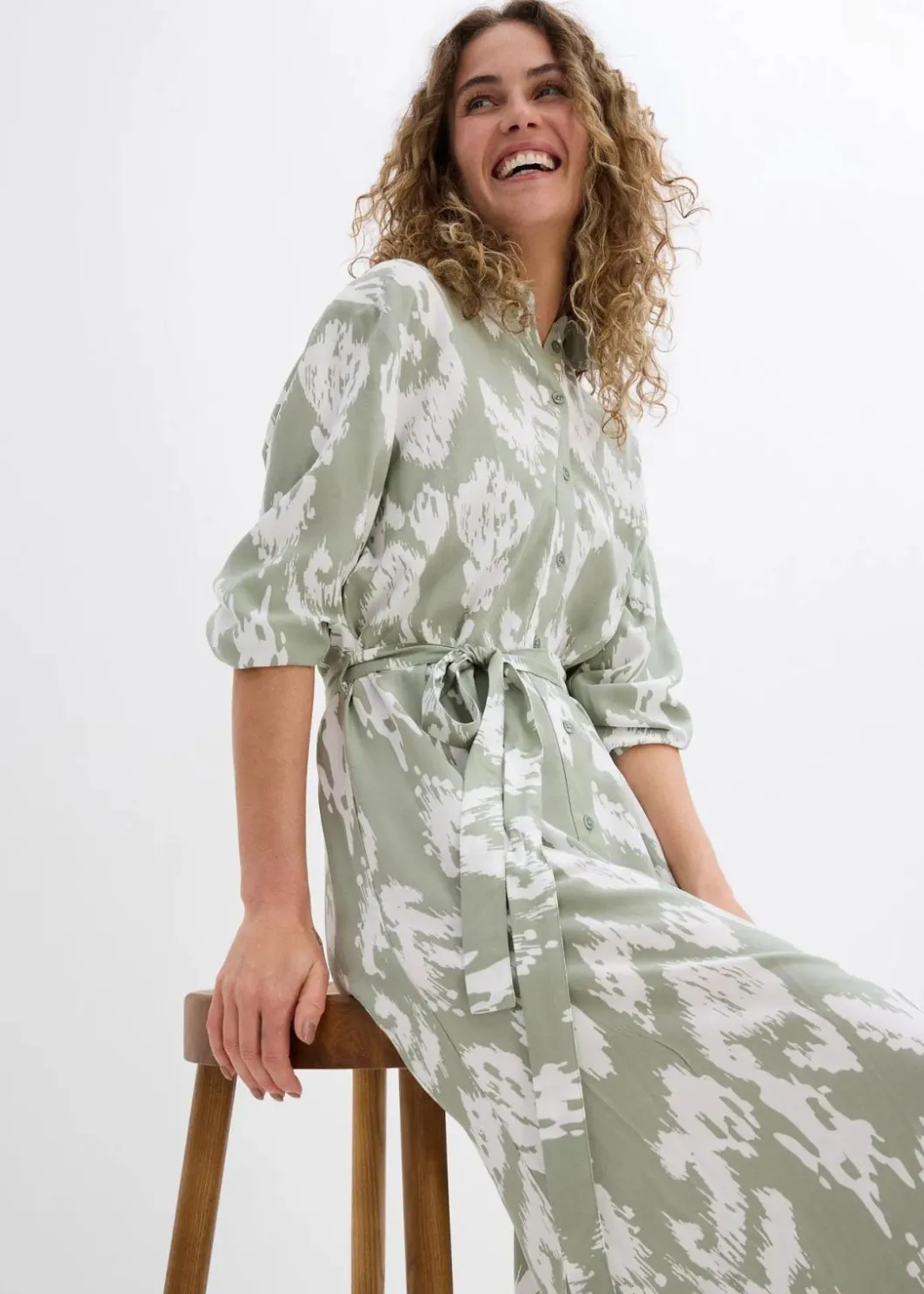 Damen bonprix Kleider|Bekleidung·Pullover & Strickjacken|Blusenkleid aus fließender Viskose