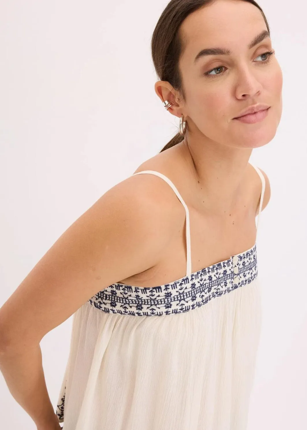 Outlet Blusentop mit Stickerei Damen Shirts & Tops