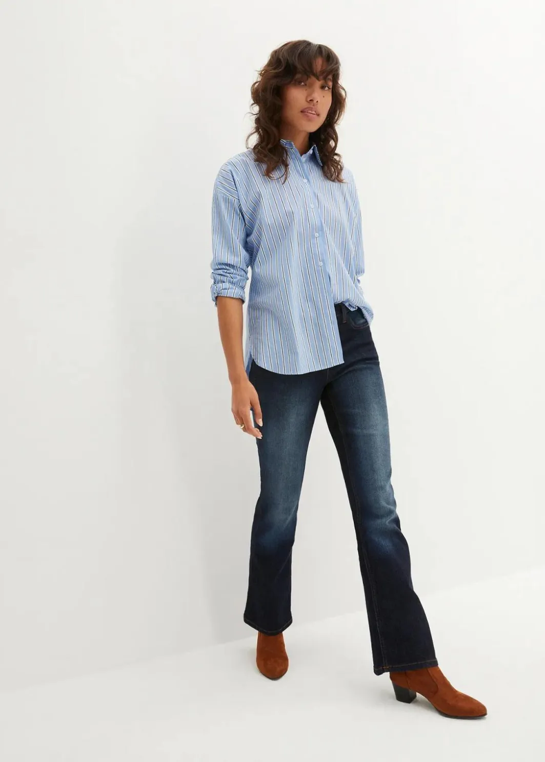 Damen bonprix Jeans|Kurzgrößen|Bootcut Jeans Mid Waist, Stretch