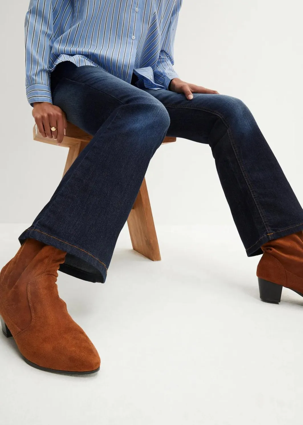 Damen bonprix Jeans|Kurzgrößen|Bootcut Jeans Mid Waist, Stretch