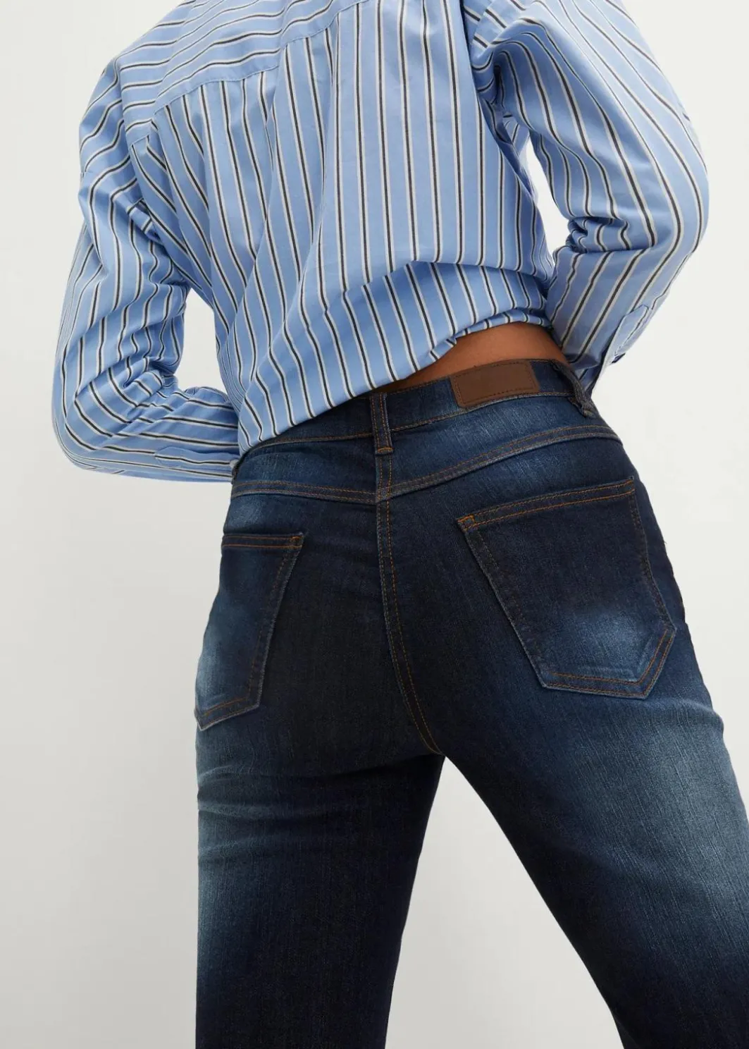 Damen bonprix Jeans|Kurzgrößen|Bootcut Jeans Mid Waist, Stretch