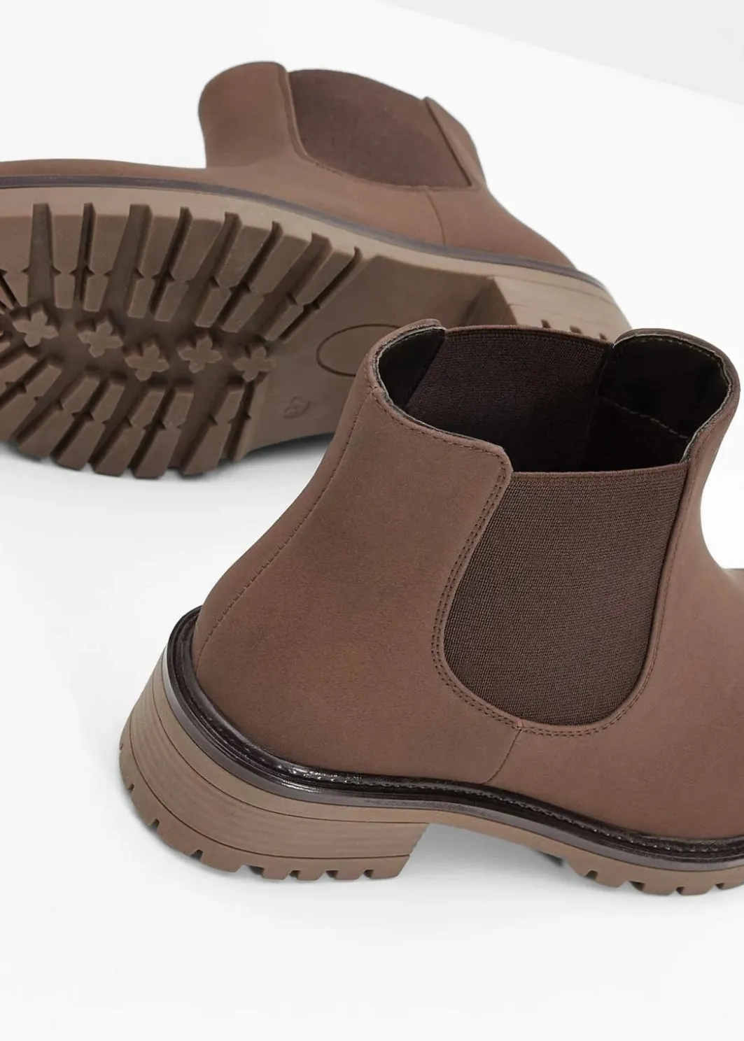 Chelsea-Boots mit Profilsohle Damen Stiefeletten|Boots