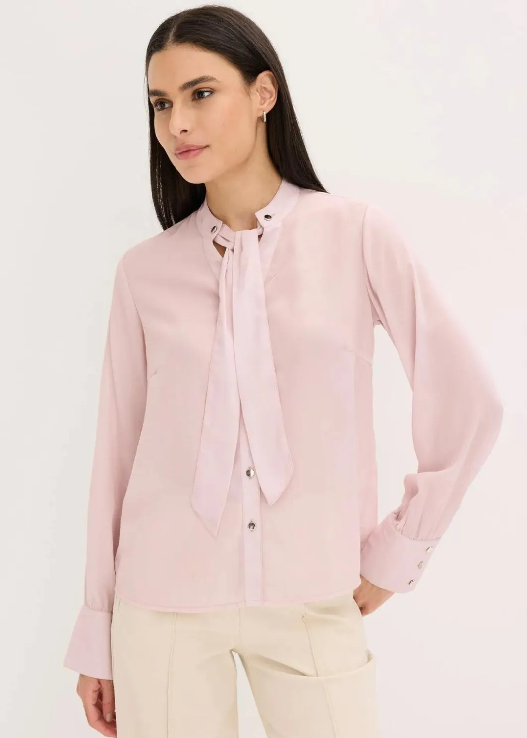 Online Chiffonbluse mit abnehmbarer Schluppe Damen Bekleidung·Jacken & Mäntel|Blusen & Tuniken