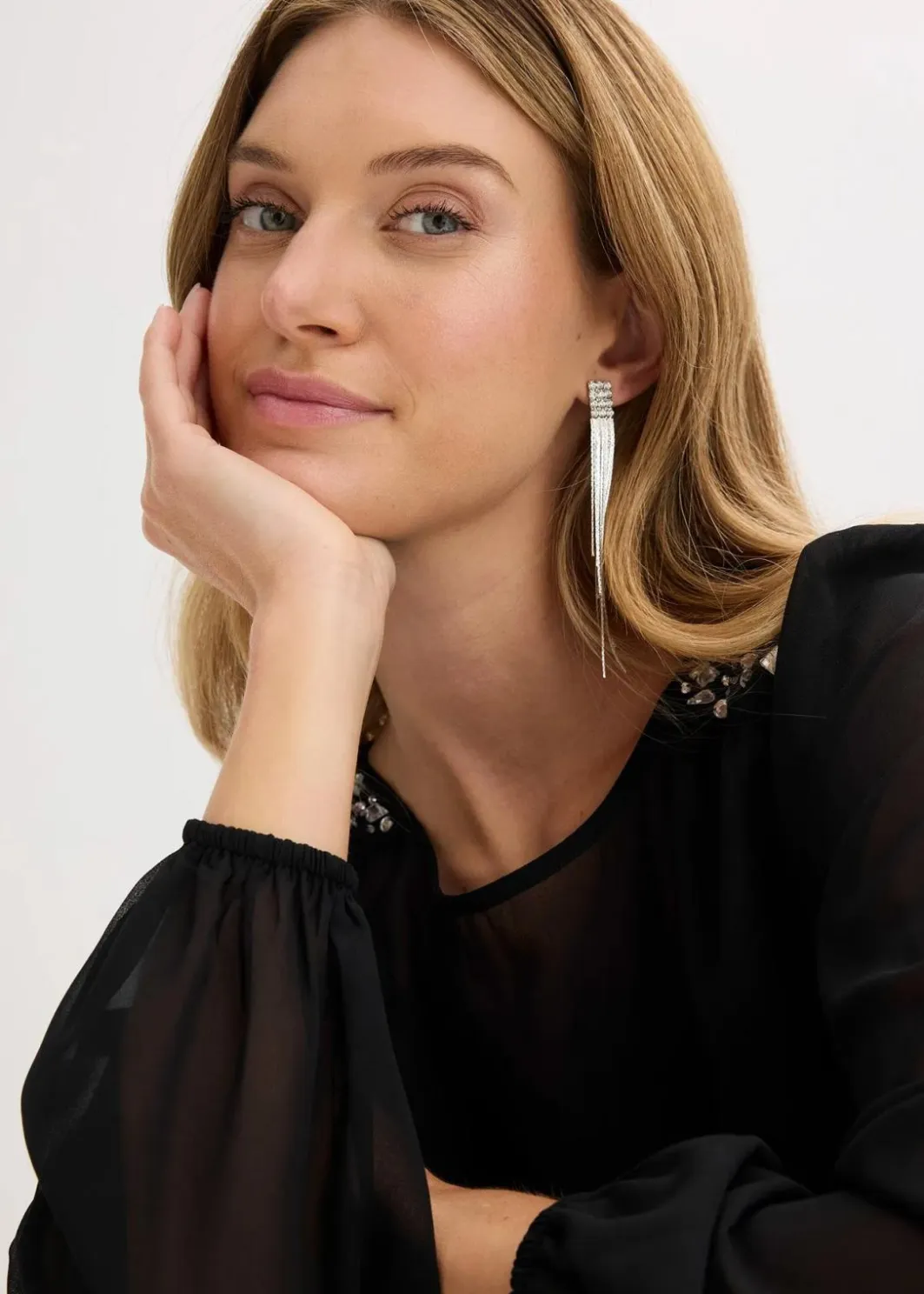 Damen bonprix Bekleidung·Jacken & Mäntel|Festliche Mode|Chiffonbluse mit Strasssteinverzierung