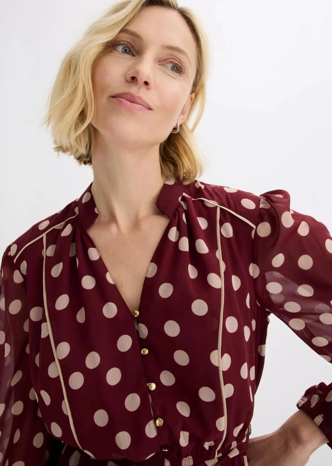 Online Chiffonkleid mit Kontrast-Pipings Damen Kleider|Bekleidung·Pullover & Strickjacken
