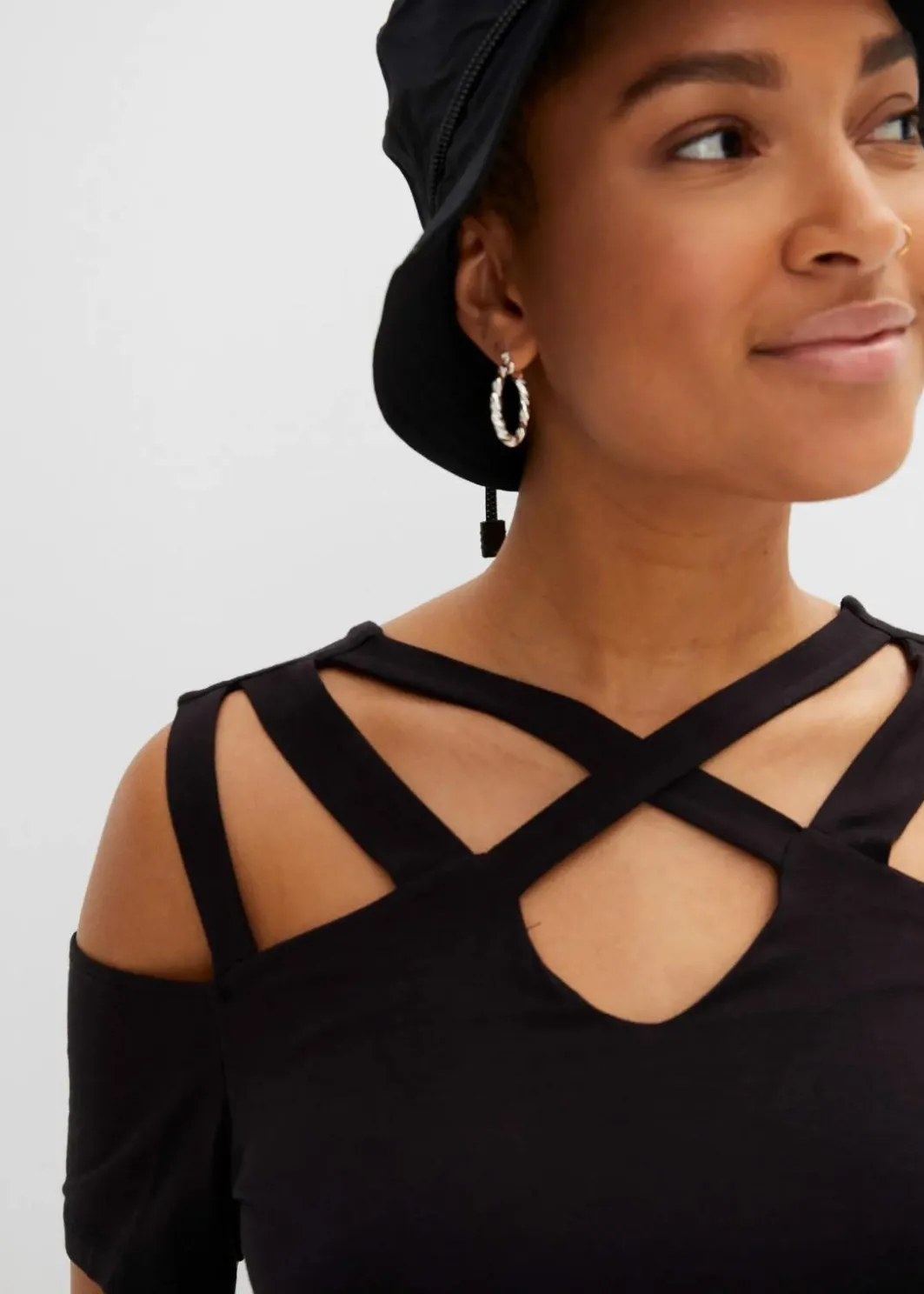 Damen bonprix Shirts & Tops|Nachhaltigere Materialien|Cold-Shoulder-Shirt aus softer Viskose