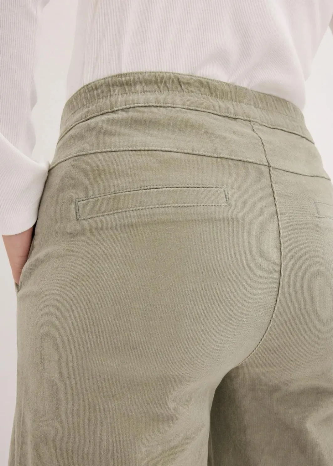 Damen bonprix Bekleidung·Kleider|Hosen|Cordhose mit Bequembund, High Waist