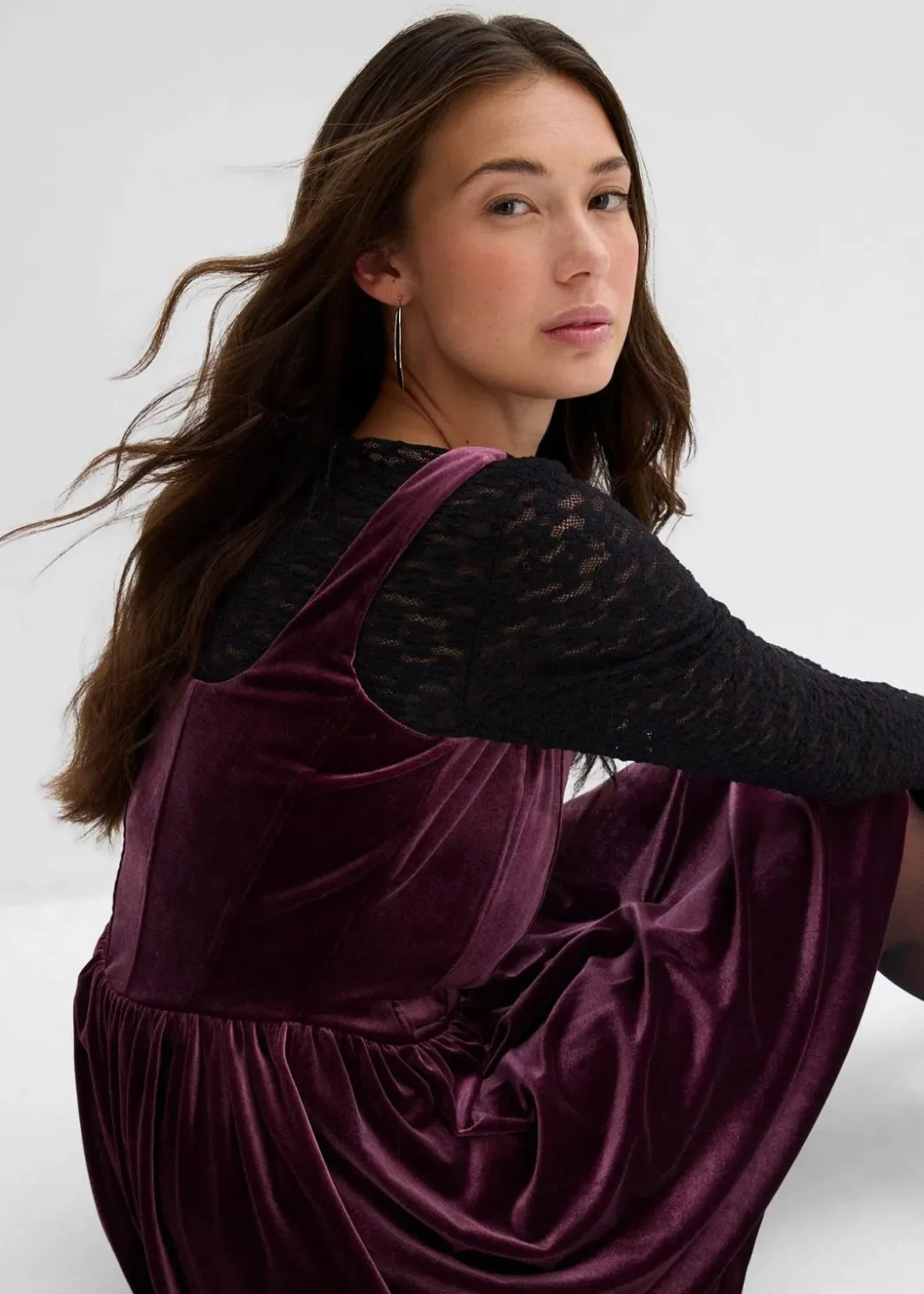 Corsagenkleid aus softem Samt Damen Kleider