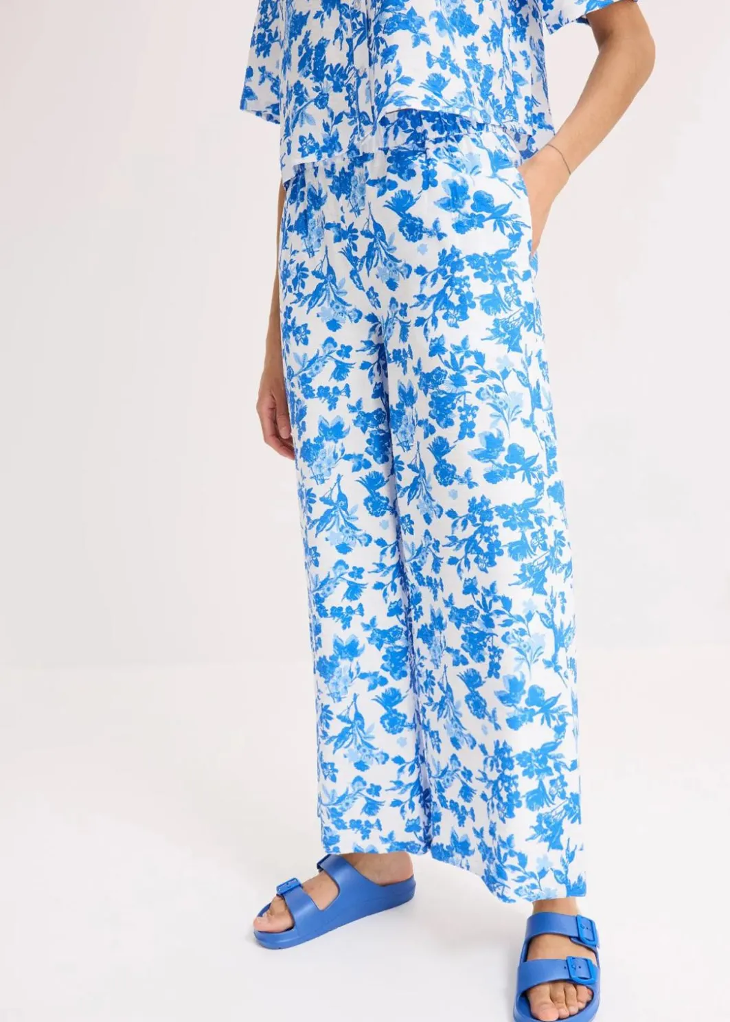 Clearance Culotte aus fließendem Viskose-Mix Damen Bekleidung·Kleider|Hosen
