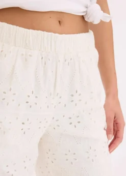 Hot Culotte aus Lochstickerei Damen Hosen