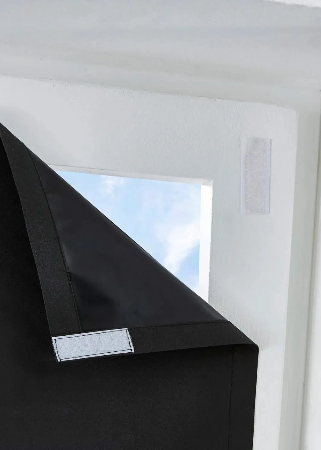 bonprix Rollos|Fensterverdunkelung|Dachfensterfolie mit Klettband