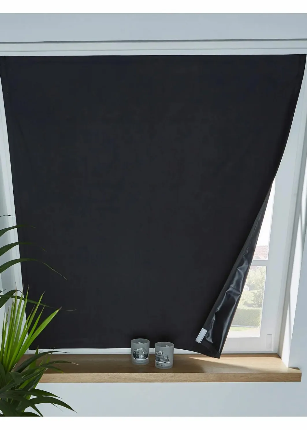 bonprix Rollos|Fensterverdunkelung|Dachfensterfolie mit Klettband