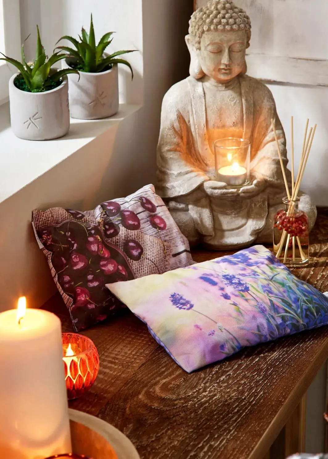 bonprix Kerzenhalter|Wohnaccessoires|Deko-Figur Buddha mit Teelichthalter