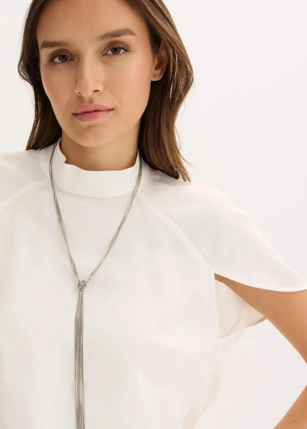 Elegante Kurzarmbluse aus glänzenden Satin Damen Blusen & Tuniken|Bekleidung·Jacken & Mäntel
