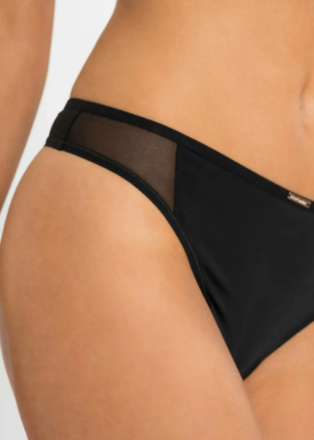 Damen bonprix Wäsche·Basics|Wäsche·Höschen|Feel Comfort String Mikrofaser (6er Pack)