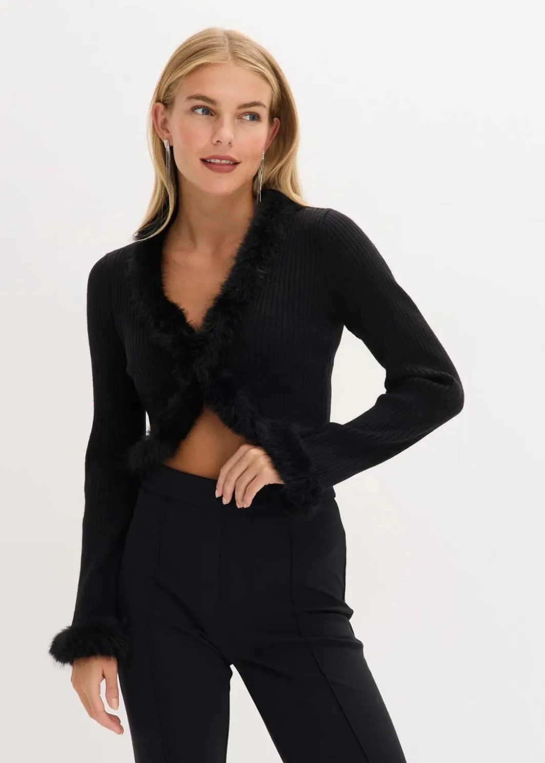 Damen bonprix Bekleidung·Umstandsmode|Bekleidung·Jeans|Feinstrickjacke mit Fellimitat