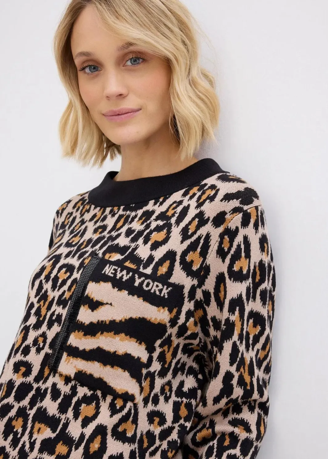 Damen bonprix Bekleidung·Umstandsmode|Nachhaltigere Materialien|Feinstrickpullover im Leoprint Design