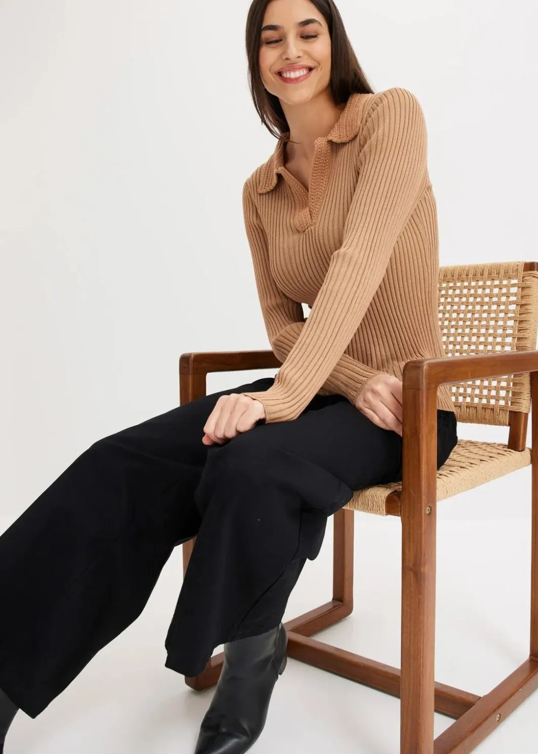Damen bonprix Pullover & Strickjacken|Strickmode|Feinstrickpullover mit schmückendem Kragen