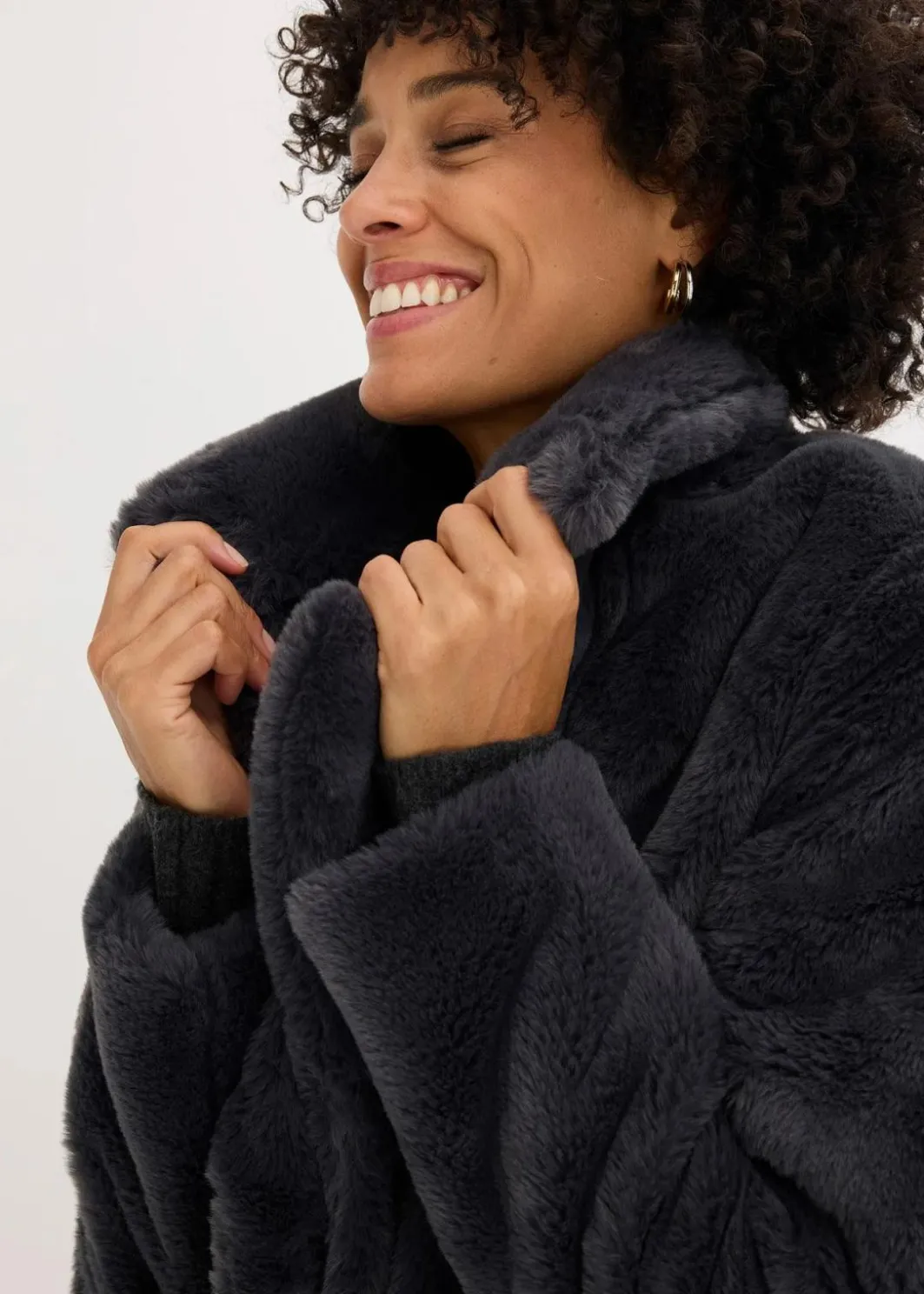 Outlet Fellimitat-Mantel Damen Jacken & Mäntel|Bekleidung·Hosen
