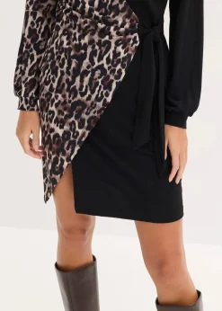 Figurbetontes Minikleid mit tiefem Ausschnitt Damen Bekleidung·Pullover & Strickjacken|Kleider
