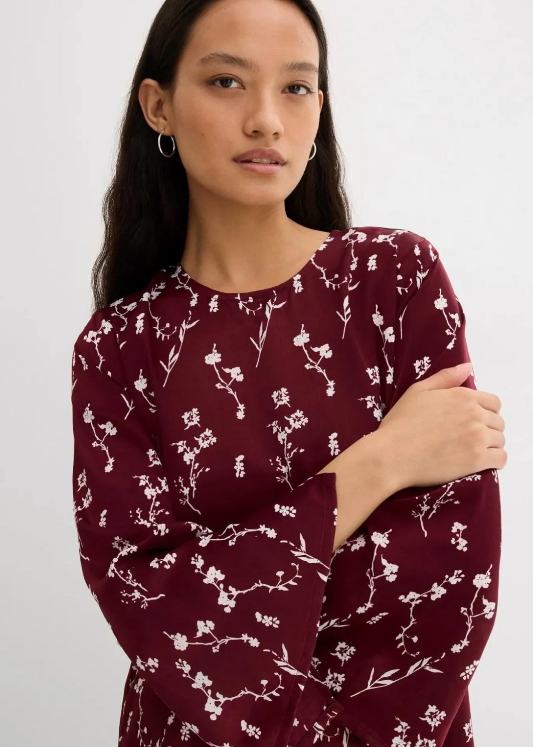 Florales Midikleid aus reiner Viskose Damen Kleider|Bekleidung·Pullover & Strickjacken