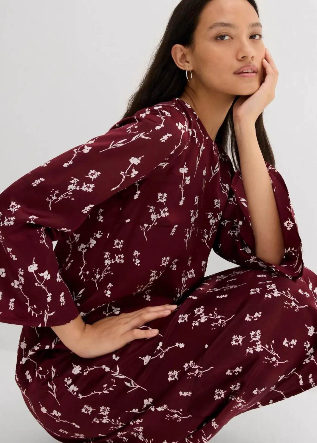 Florales Midikleid aus reiner Viskose Damen Kleider|Bekleidung·Pullover & Strickjacken