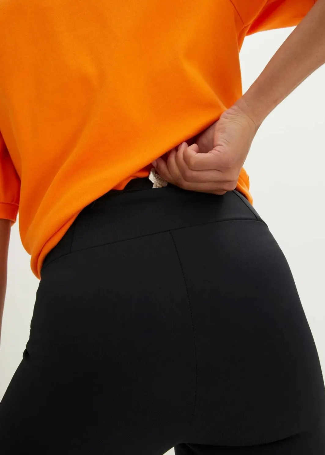 Discount Funktionsradler mit Ocean Bound Plastic, Bermuda-Länge Damen Wäsche·Radler & Oberschenkelschutz|Bekleidung·Sweat
