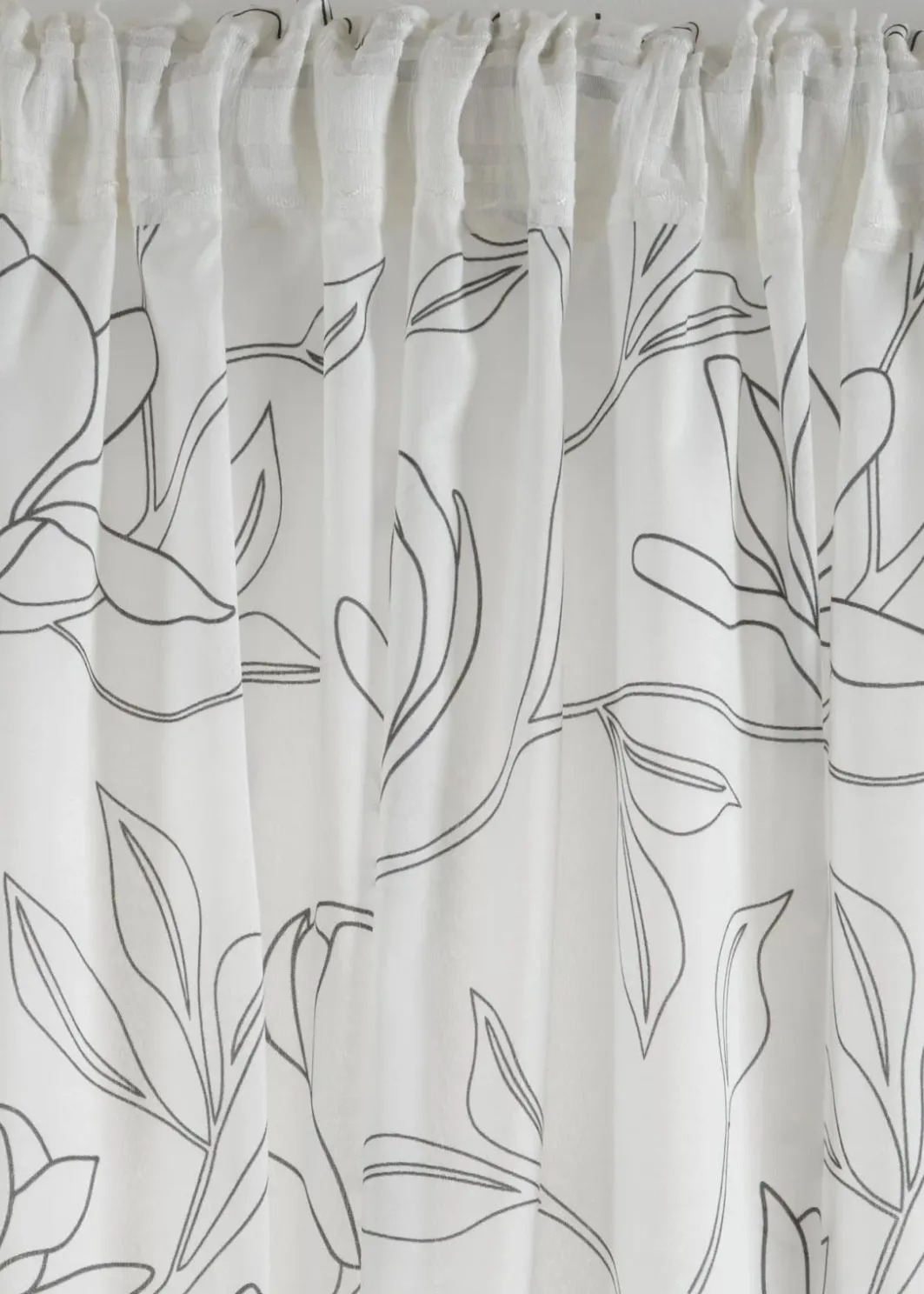 bonprix Gardinen|Gardine aus recyceltem Polyester mit Blätterdruck (1er Pack)