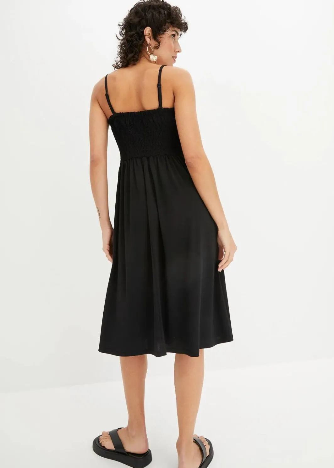 Damen bonprix Bekleidung·Pullover & Strickjacken|Kleider|Gesmoktes Trägerkleid aus leichtem Crêpe